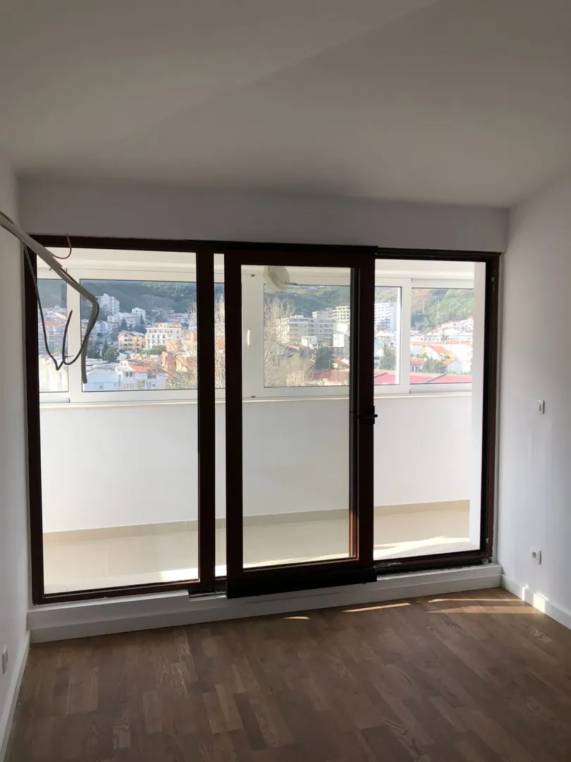Sale, one bedroom apartment, 87m², Centar, Budva