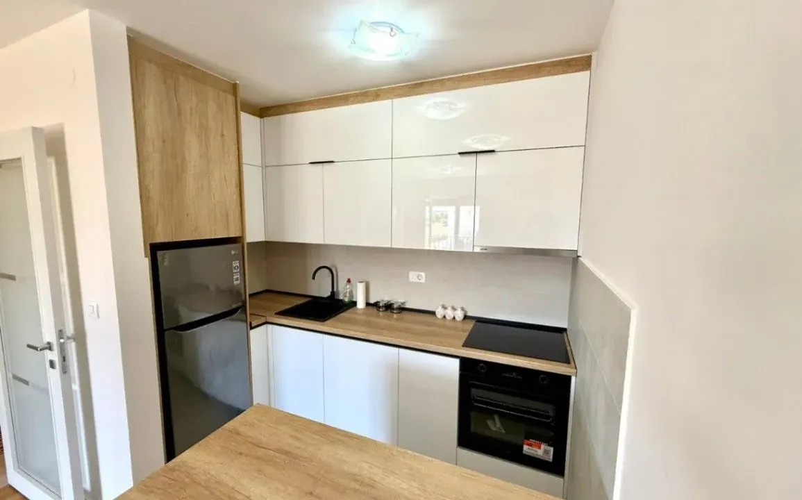 Izdavanje, jednosoban stan, 45m², Zabjelo, Podgorica