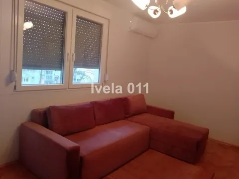 Prodaja, dvosoban stan, 52m², Karaburma, Palilula Sve Podlokacije