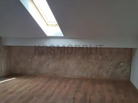 Sale, four bedroom apartment, 75m², Barajevo (mesto), Barajevo