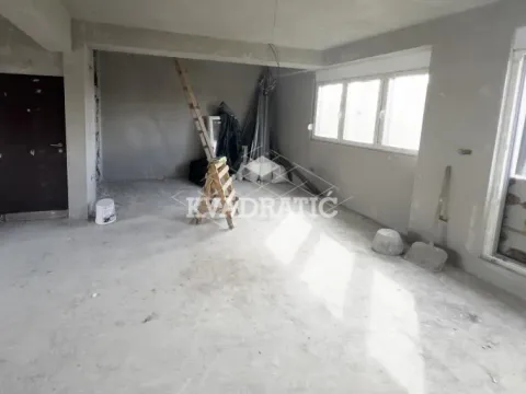 Prodaja, trosoban stan, 125m², Cvetkova Pijaca, Zvezdara Sve Podlokacije - image 7