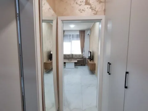 Sale, studio apartment, 24m², Bečići, Budva - image 11