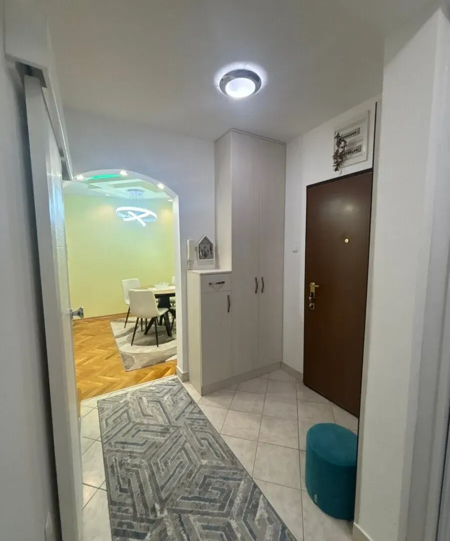 Rent, one bedroom apartment, 46m², Stari Aerodrom, Podgorica