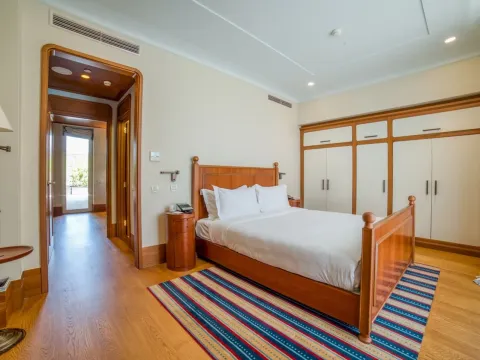 Sale, four bedroom apartment, 600m², Porto Montenegro, Tivat - image 32