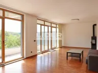 Izdavanje, kuća, 400m², Savski Venac, Beograd - image 1