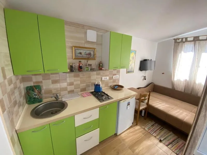 Prodaja, kuća, 230m², Krašići, Tivat
