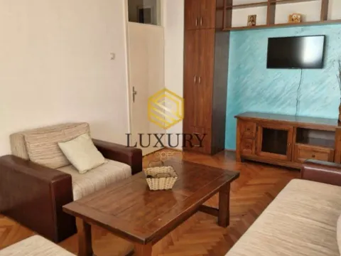 Izdavanje, jednosoban stan, 58m², Preko Morače, Podgorica - image 1