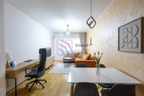 Rent, one bedroom apartment, 50m², Central Point, Podgorica - image 14