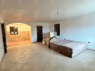 Sale, three bedroom apartment, 116m², Drobnići, Budva - image 2