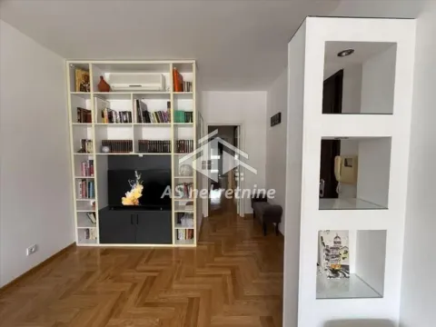 Izdavanje, dvosoban stan, 56m², Slavija, Vračar Sve Podlokacije - image 4