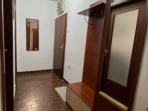 Prodaja, stan, 57m², Cetinje, Crna Gora - image 8