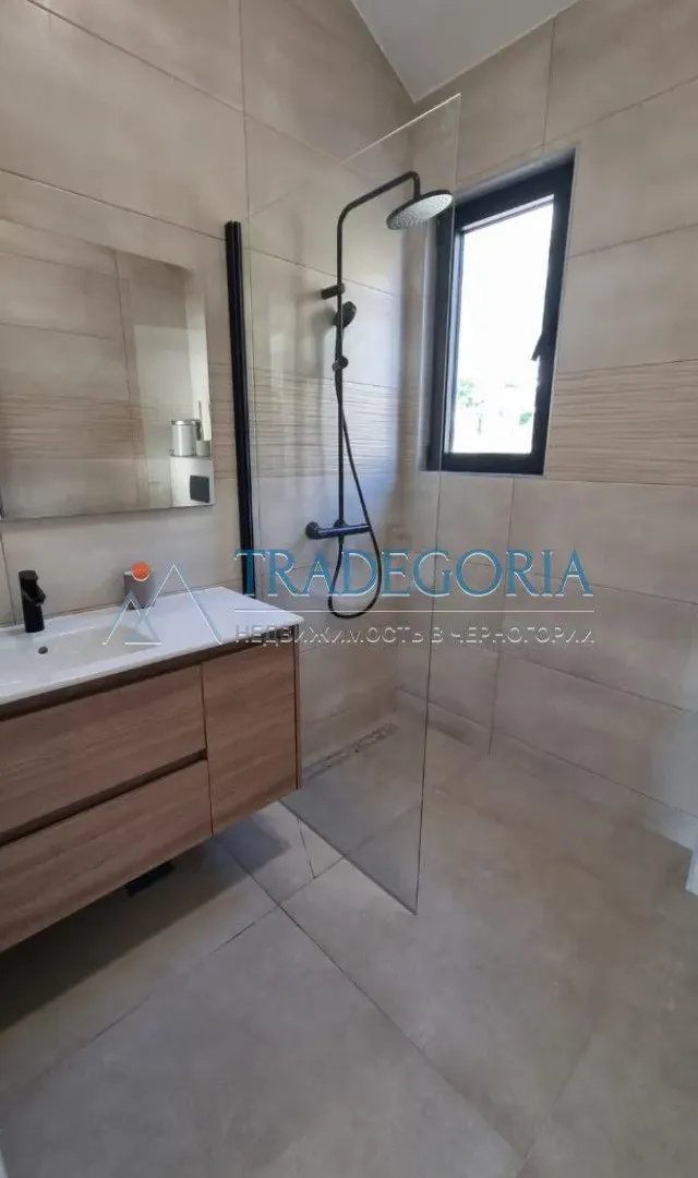 Prodaja, kuća, 114m², Sveti Stefan, Budva