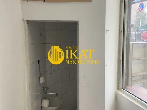 Rent, office space, 4m², Čukarica, Beograd - image 2