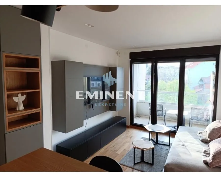 Izdavanje, dvosoban stan, 43m², Autokomanda, Voždovac Sve Podlokacije