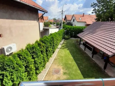 Prodaja, kuća, 180m², Centar, Ćuprija - image 60