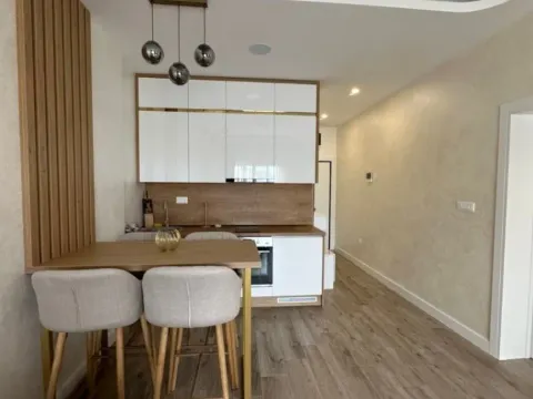 Sale, one bedroom apartment, 54m², Bečići, Budva - image 9