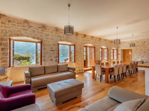 Sale, house, 484m², Perast, Kotor - image 7
