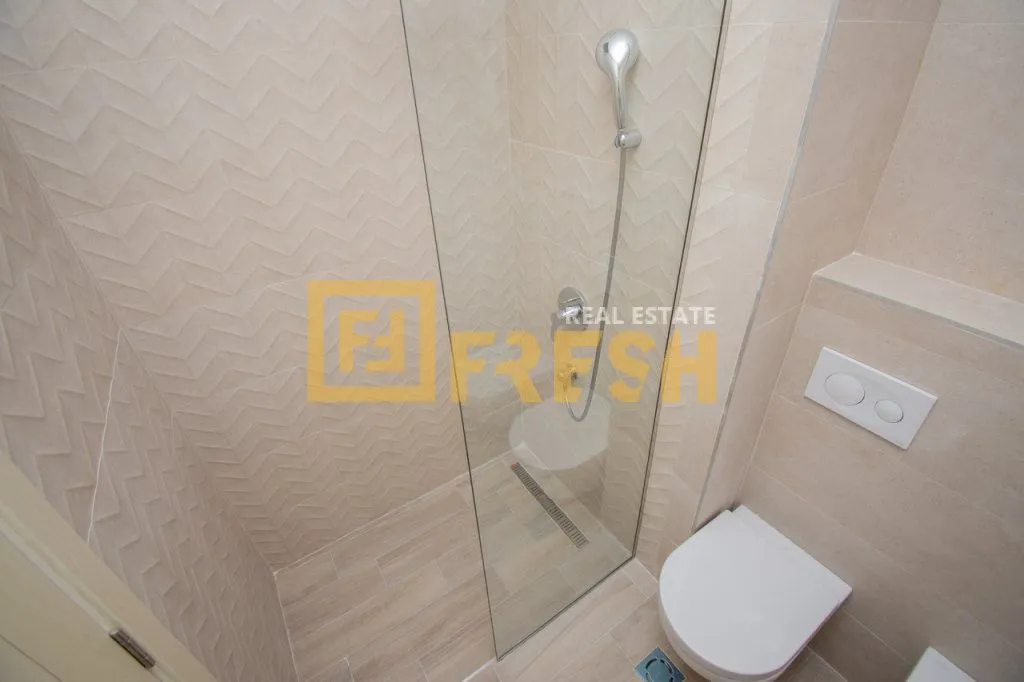 Prodaja, trosoban stan, 139m², Gornja Gorica, Podgorica