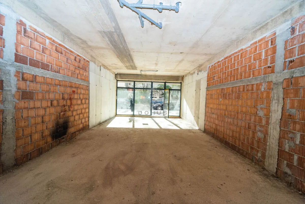 Rent, office space, 100m², Stari Aerodrom, Podgorica