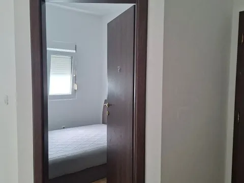 Rent, one bedroom apartment, 40m², Donja Gorica, Podgorica - image 4