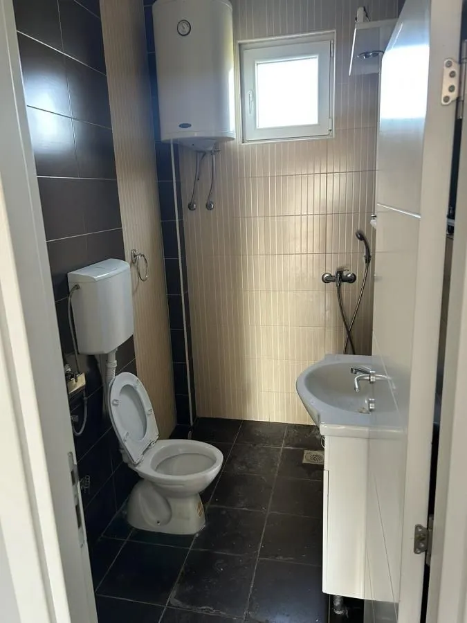 Rent, office space, 120m², Zemun Ugrinovci, Zemun Sve Podlokacije