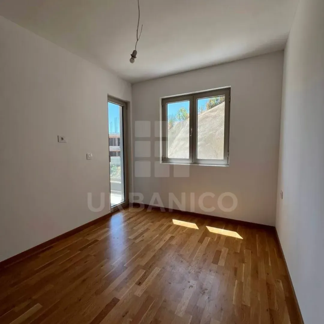 Sale, two bedroom apartment, 62m², Bečići, Budva