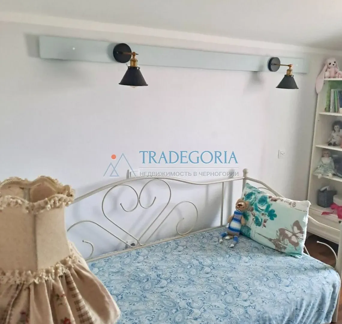Prodaja, kuća, 201m², Dobra Voda, Bar
