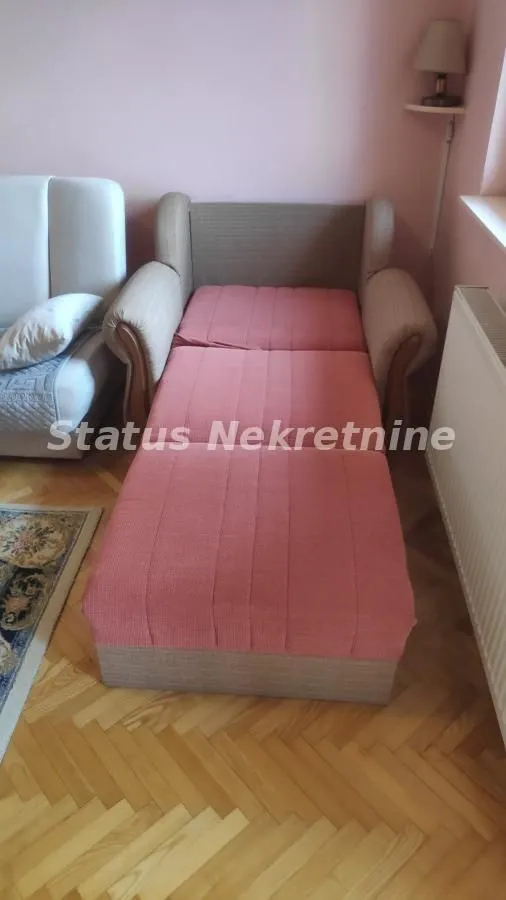 Izdavanje, garsonjera, 30m², Grbavica, Novi Sad Sve Podlokacije