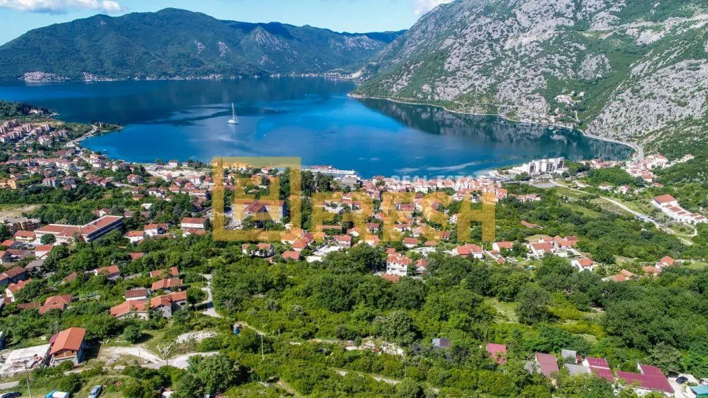 Prodaja, plac, 5318m², Kotor, Crna Gora