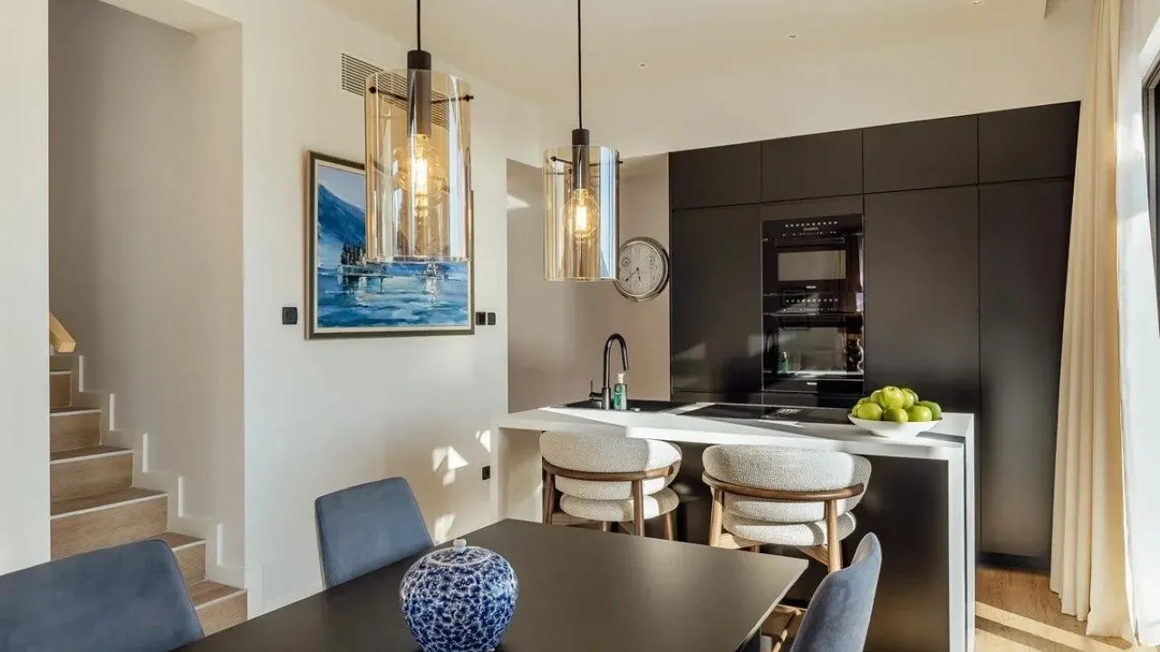 Sale, two bedroom apartment, 179m², Porto Montenegro, Tivat