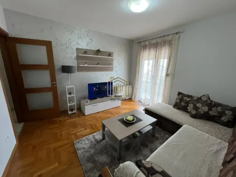 Izdavanje, jednosoban stan, 58m², Pobrežje, Podgorica - image 3