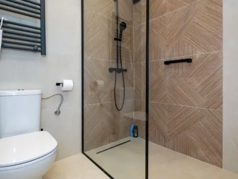 Prodaja, dvosoban stan, 75m², Preko Morače, Podgorica - image 10