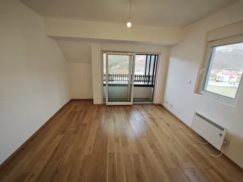 Prodaja, jednosoban stan, 42m², Kolašin, Crna Gora - image 4