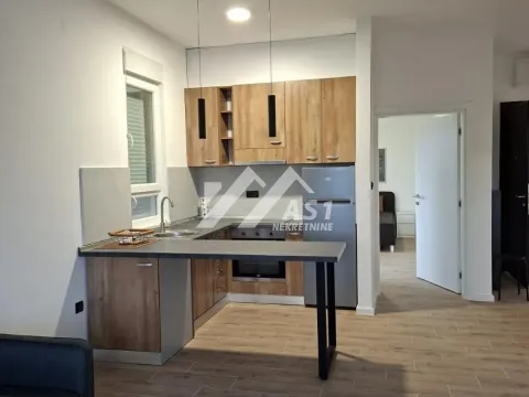 Izdavanje, trosoban stan, 60m², Adice, Novi Sad Sve Podlokacije - image 3