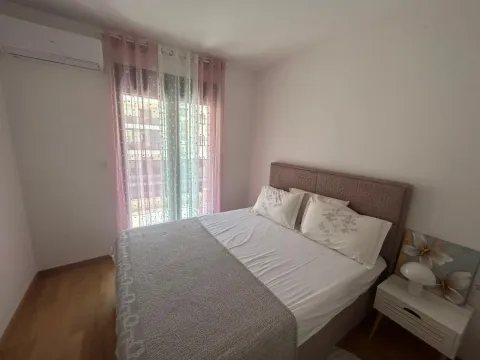 Rent, one bedroom apartment, 47m², City Kvart, Podgorica - image 13