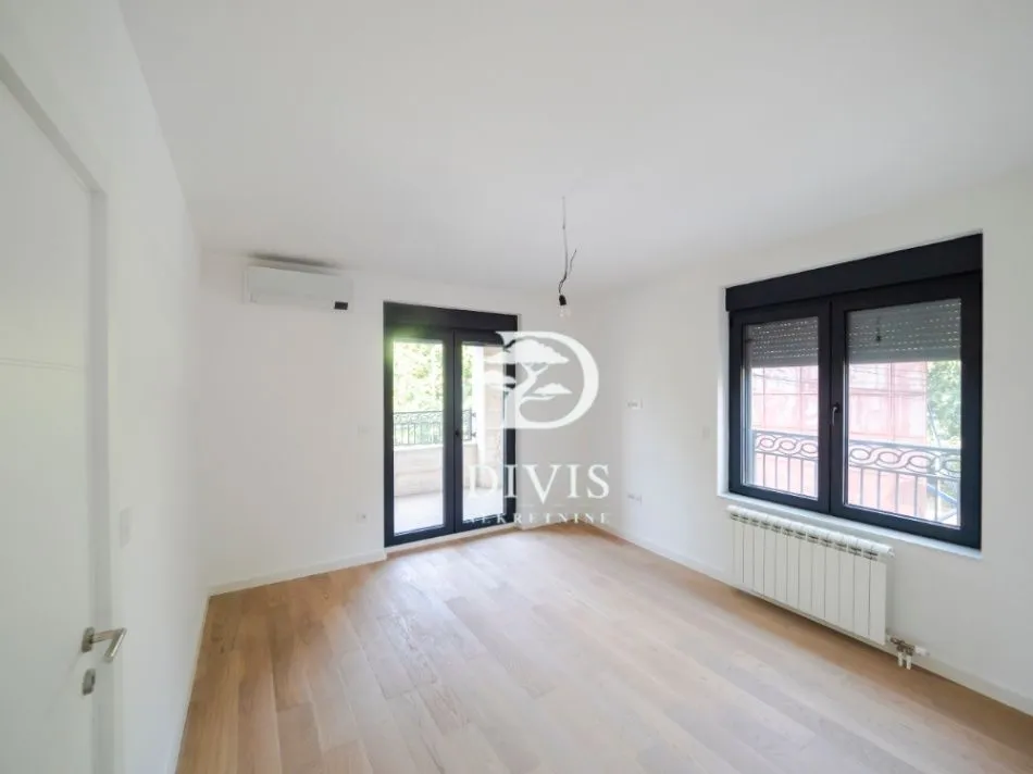 Sale, five bedroom apartment, 269m², Donji Dorćol, Dorćol Sve Podlokacije