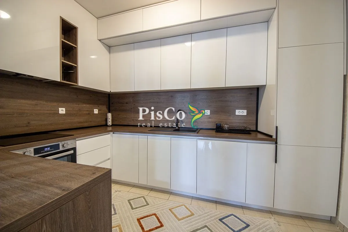Rent, two bedroom apartment, 78m², City Kvart, Podgorica