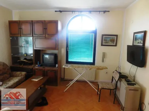 Rent, office space, 360m², Maršić, Kragujevac - image 27