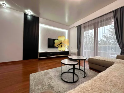 Izdavanje, dvosoban stan, 80m², Momišići, Podgorica - image 3