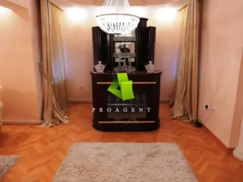 Prodaja, kuća, 350m², Pantelej, Niš - image 9