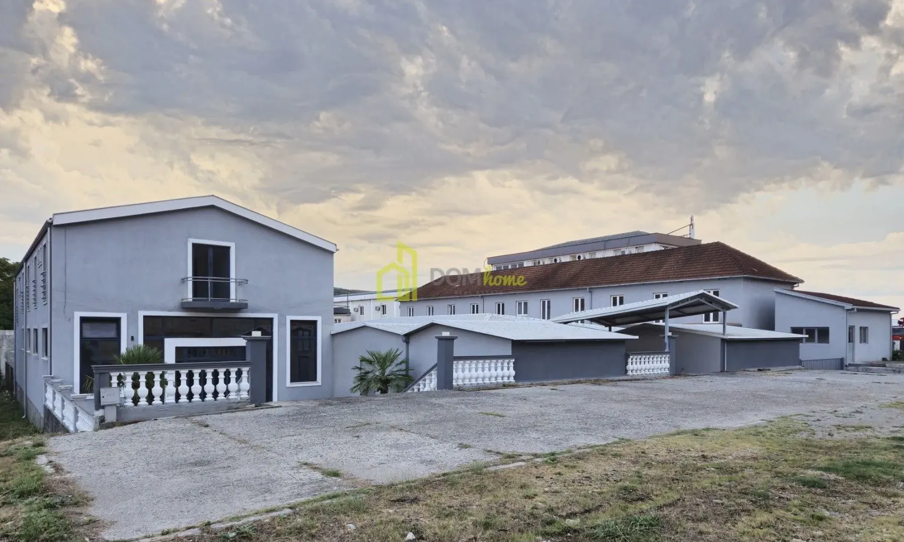 Prodaja, poslovni prostor, 1500m², Mareza, Podgorica