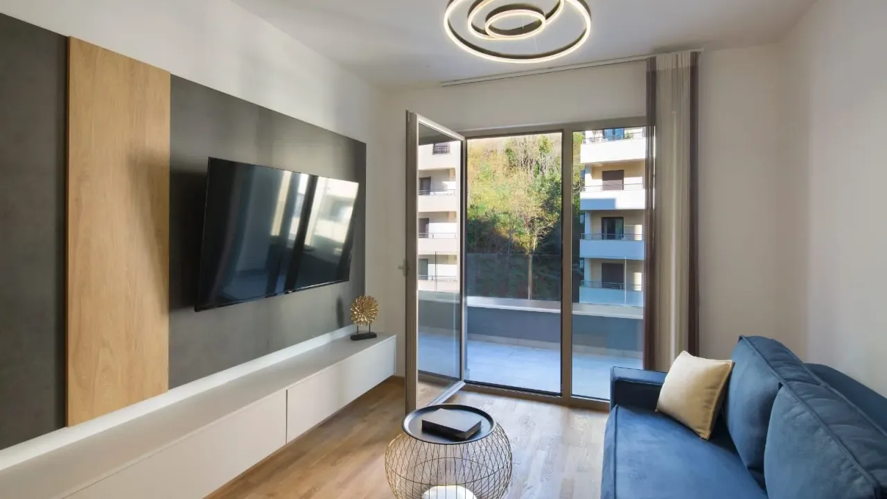Sale, two bedroom apartment, 55m², Bečići, Budva