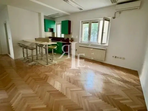 Izdavanje, stan, 147m², Stari Grad, Beograd - image 2