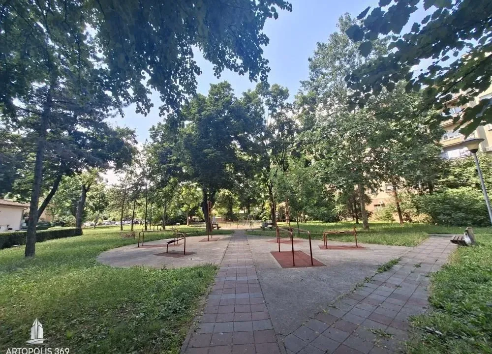 Sale, two bedroom apartment, 43m², Stari Merkator, Novi Beograd Sve Podlokacije