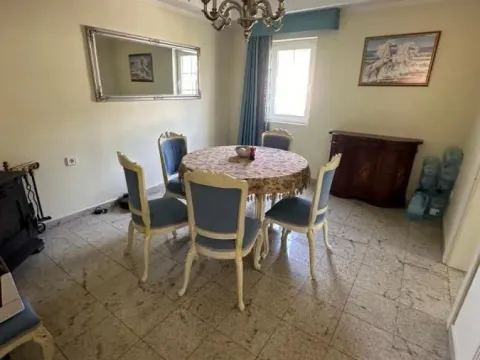 Prodaja, kuća, 171m², Bar, Crna Gora - image 17