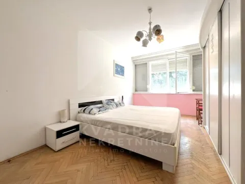 Rent, one bedroom apartment, 30m², Preko Morače, Podgorica - image 4