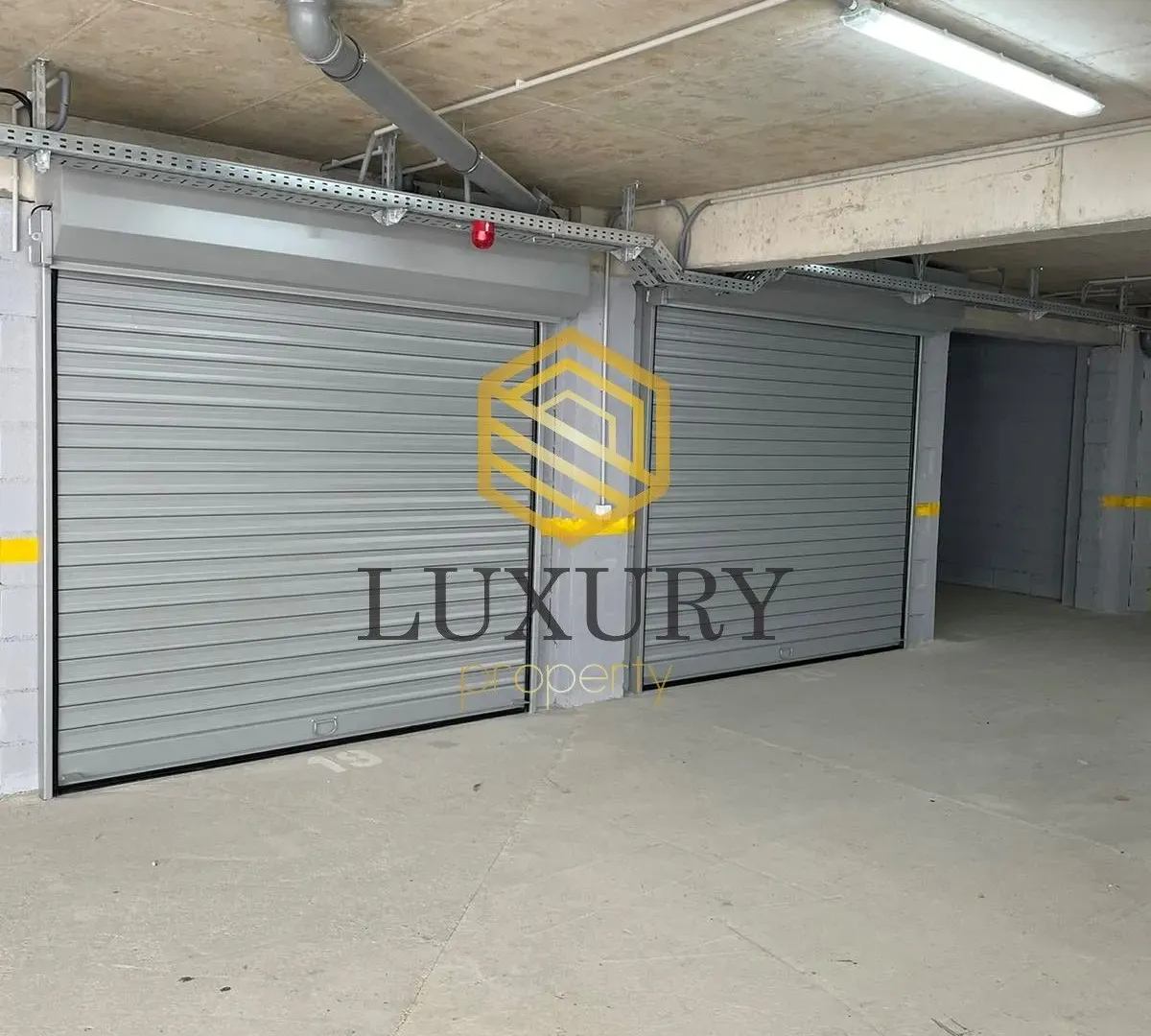 Izdavanje, dvosoban stan, 70m², Centar, Podgorica