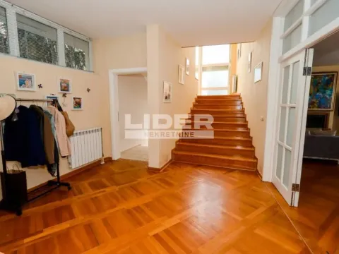 Prodaja, kuća, 544m², Višnjička Banja, Palilula Sve Podlokacije - image 19