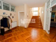 Prodaja, kuća, 544m², Višnjička Banja, Palilula Sve Podlokacije - image 19