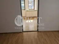 Izdavanje, poslovni prostor, 300m², Đeram Pijaca, Beograd - image 8